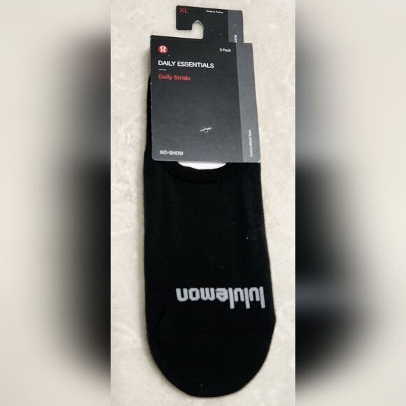 Lululemon Women's Daily Stride Comfort No-Show Socks 3 Pack Black XL - Picture 1 of 5